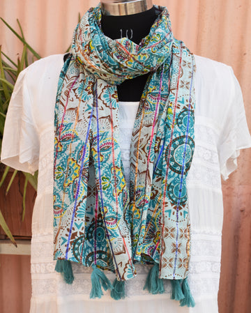 Classic Paisley Print Scarf for Women